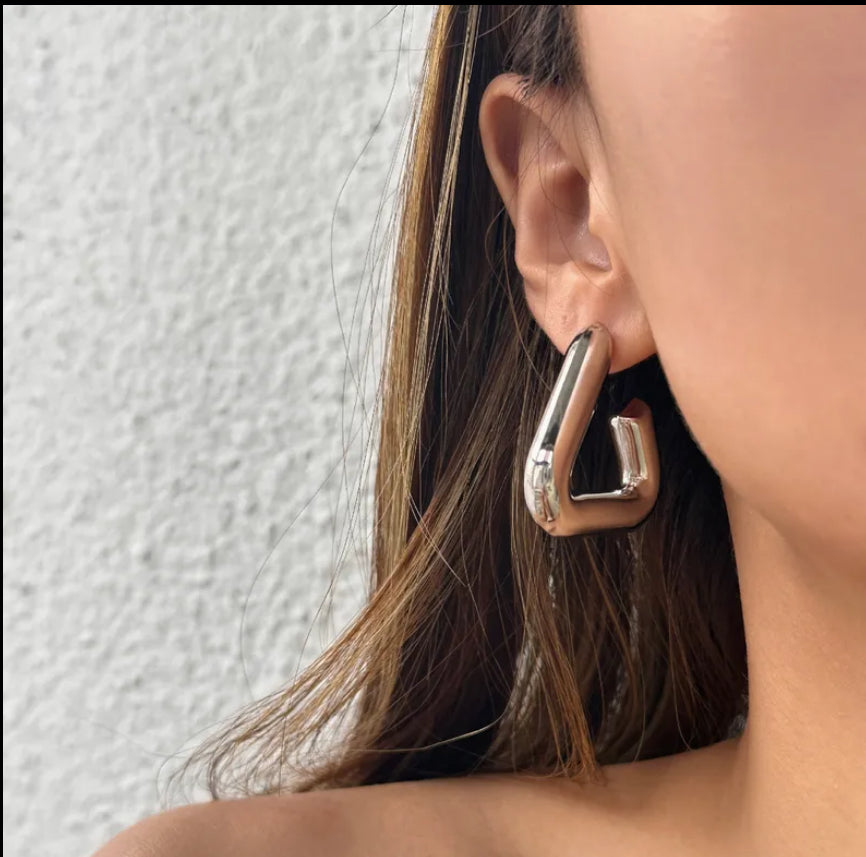 Aretes triángulo